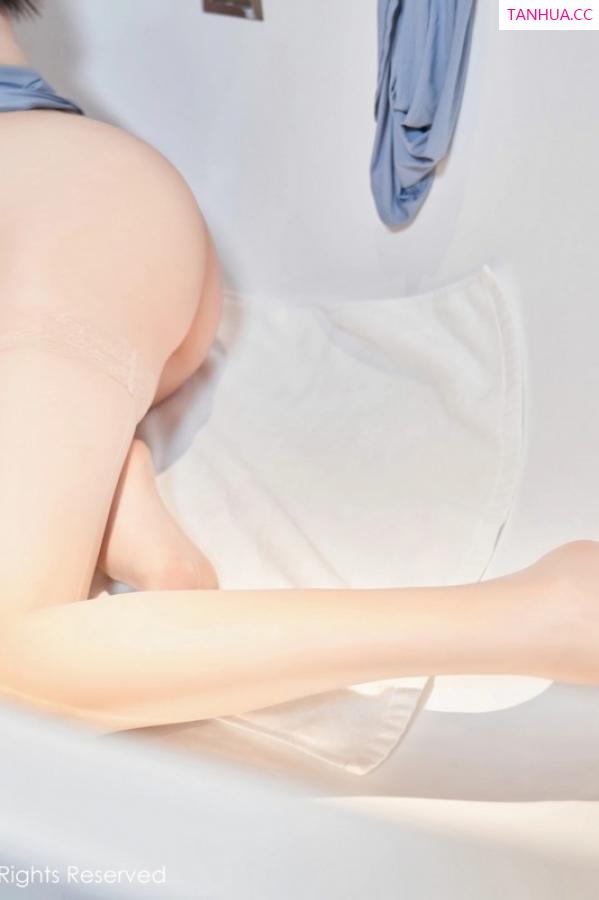   [XiuRen]高清写真图 2023.06.19 No.6936 章芃芃 浴室美腿第52张图片